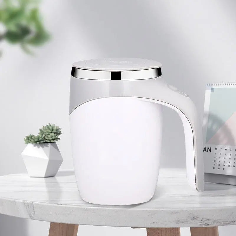 Magnetic Auto-Stir Coffee Cup for Effortless Mixing-9